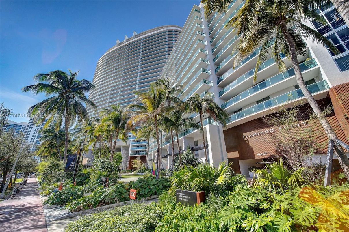Exterior, Facade, Condo Building