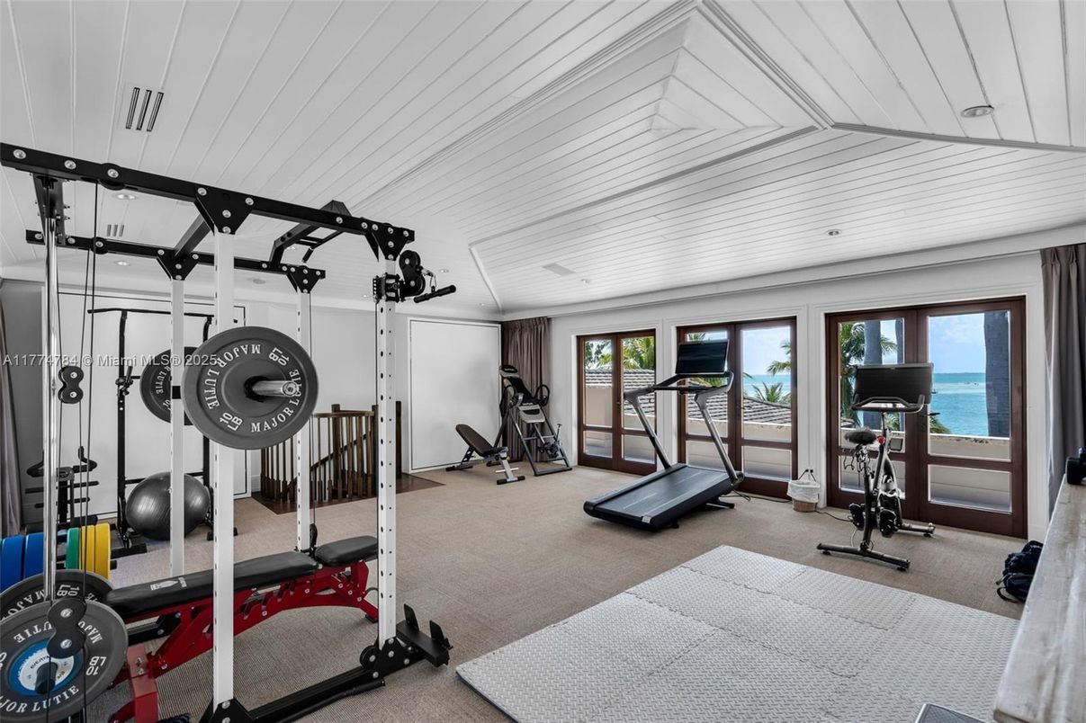 Fitness Equipment, Gym, Interior, Water