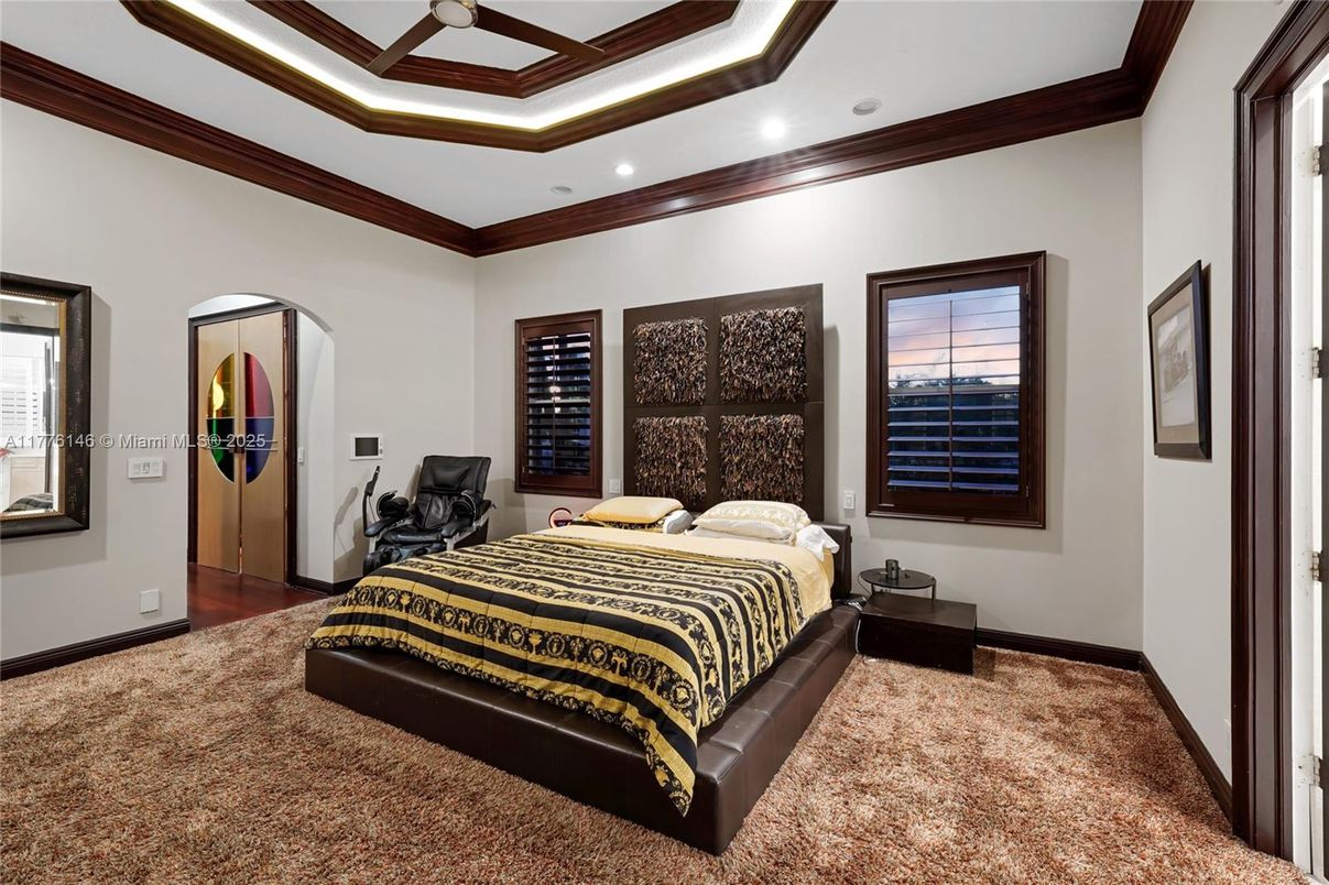 Bedroom, Interior, Recessed Lighting
