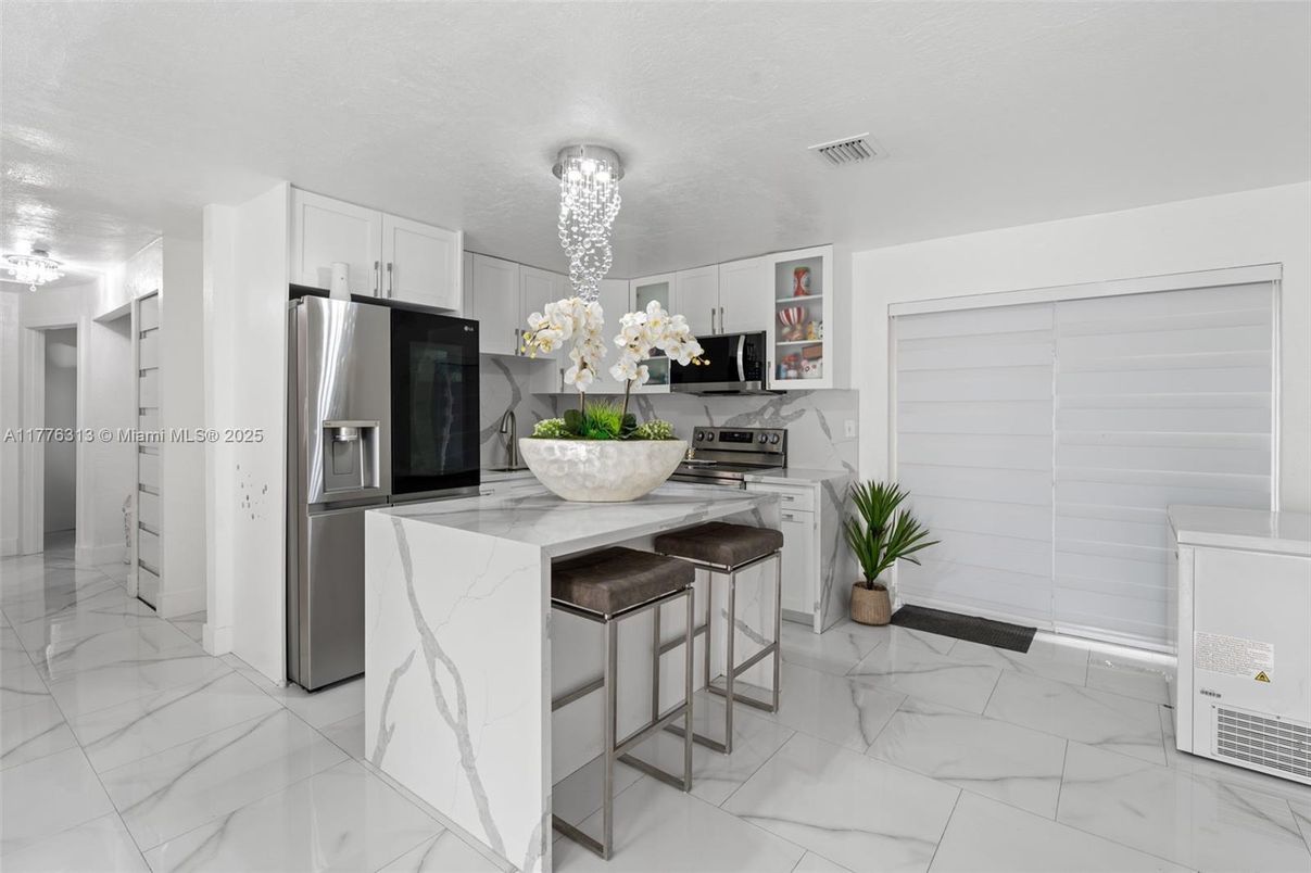 Chandelier, Interior, Kitchen, Marble, Stainless Steel Appliances