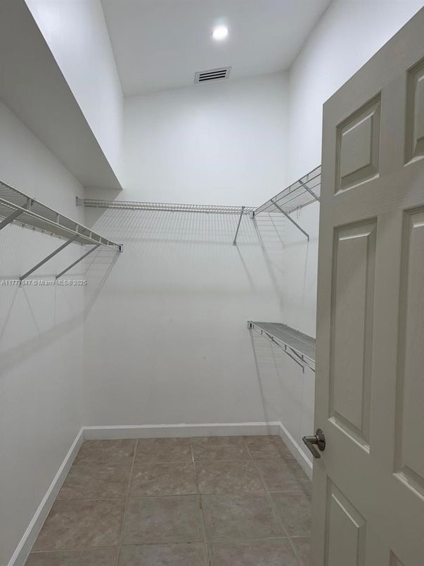 Interior, Recessed Lighting, Walk-in Closets