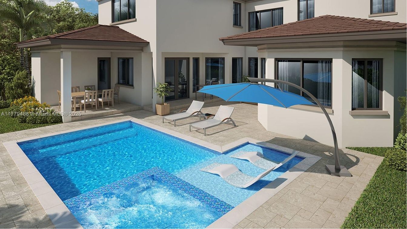 Exterior, Pool