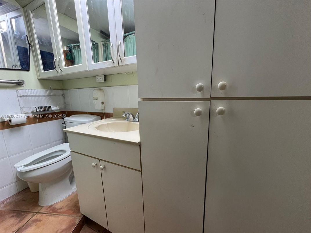 Bathroom, Interior