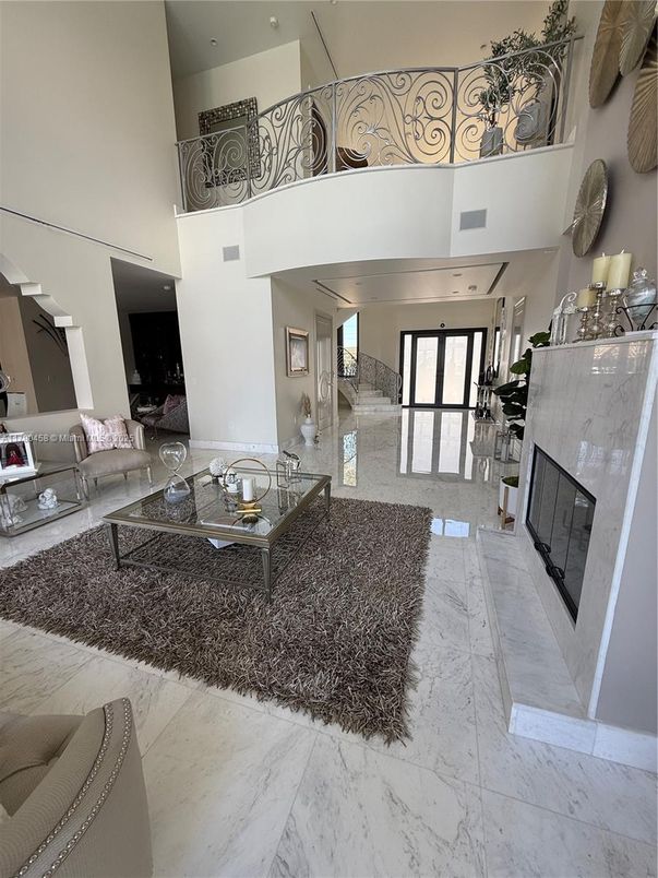Fireplace, Interior, Living room, Marble, Recessed Lighting