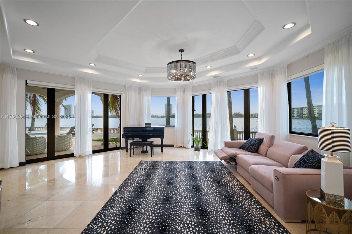 Chandelier, Interior, Living room, Piano, Recessed Lighting
