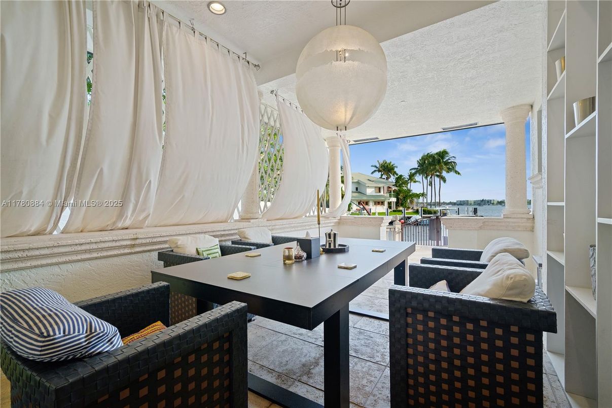 Interior, Pendant Lights, Recessed Lighting