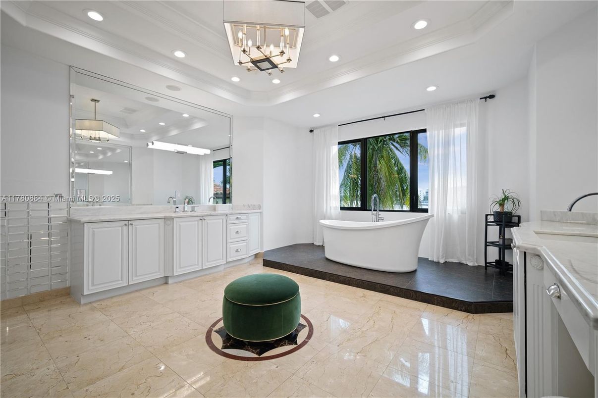 Bathroom, Chandelier, Dual Sink Vanities, Free Standing Baths, Interior, Pendant Lights, Recessed Lighting