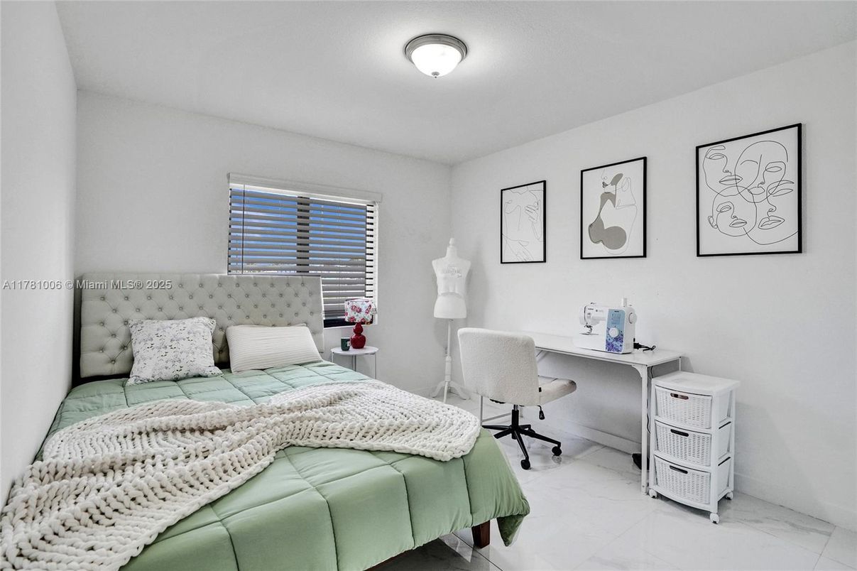 Bedroom, Home Office, Interior