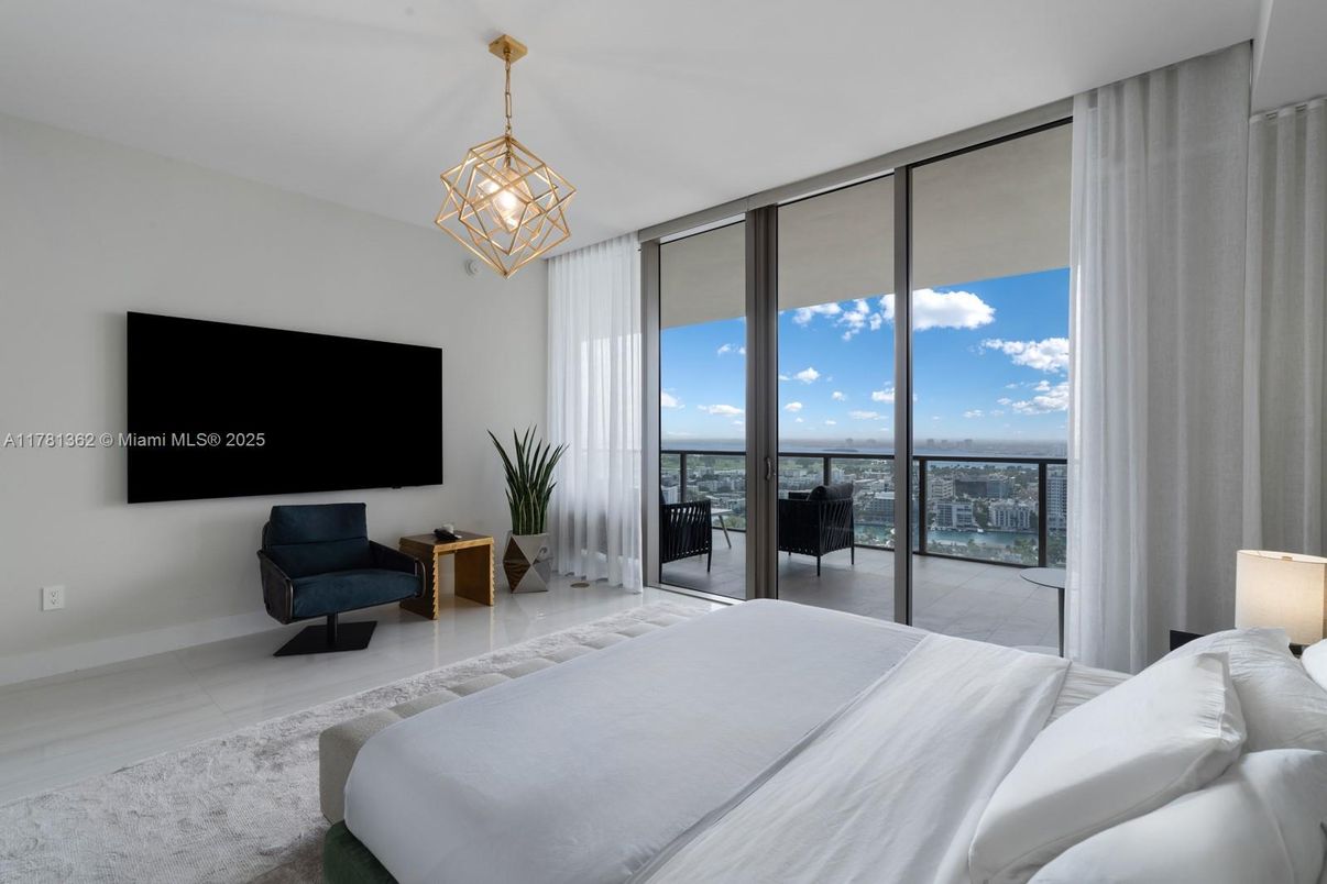 Bedroom, Interior, Marble, Pendant Lights, Water