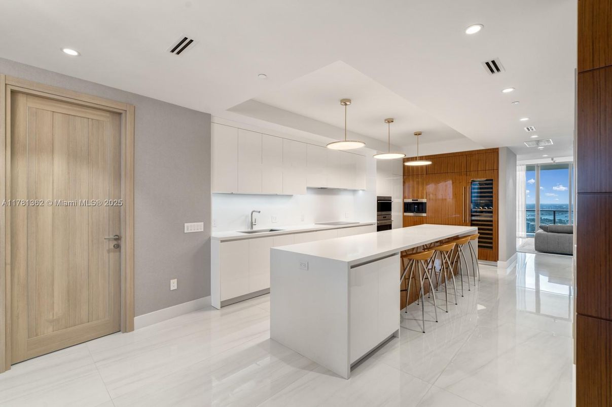 Interior, Kitchen, Pendant Lights, Recessed Lighting, Stainless Steel Appliances, Water