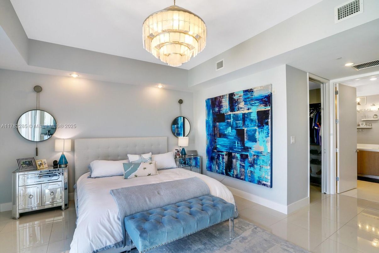 Bedroom, Chandelier, Interior, Recessed Lighting