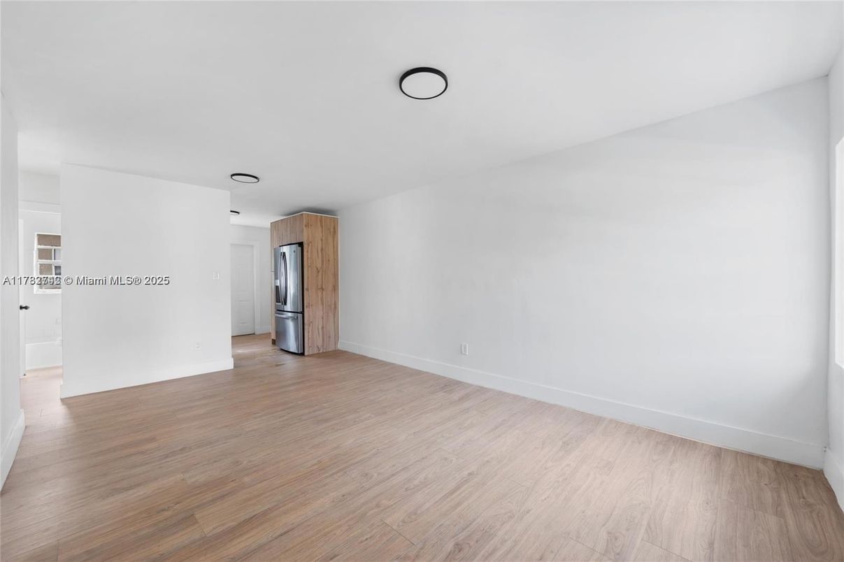 Empty room, Interior, Kitchen, Wood Texture Flooring