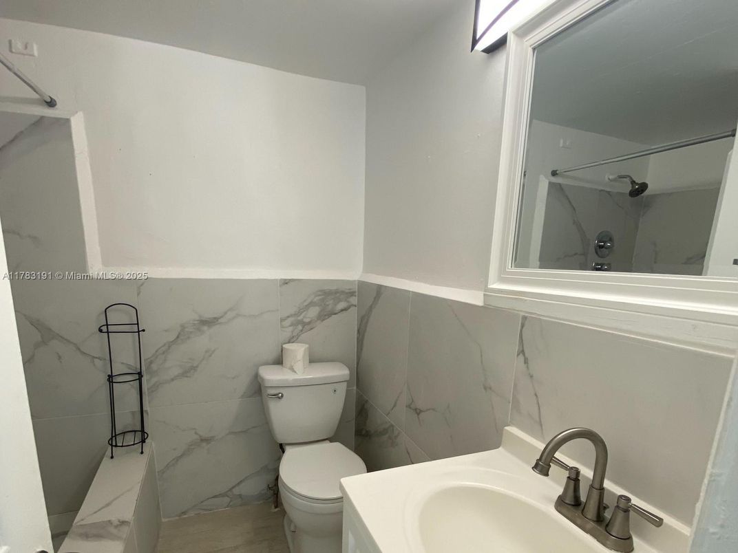 Bathroom, Interior, Marble Walls