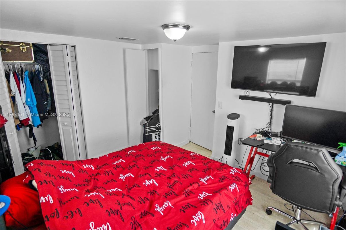 Bedroom, Home Office, Interior, Wood Texture Flooring