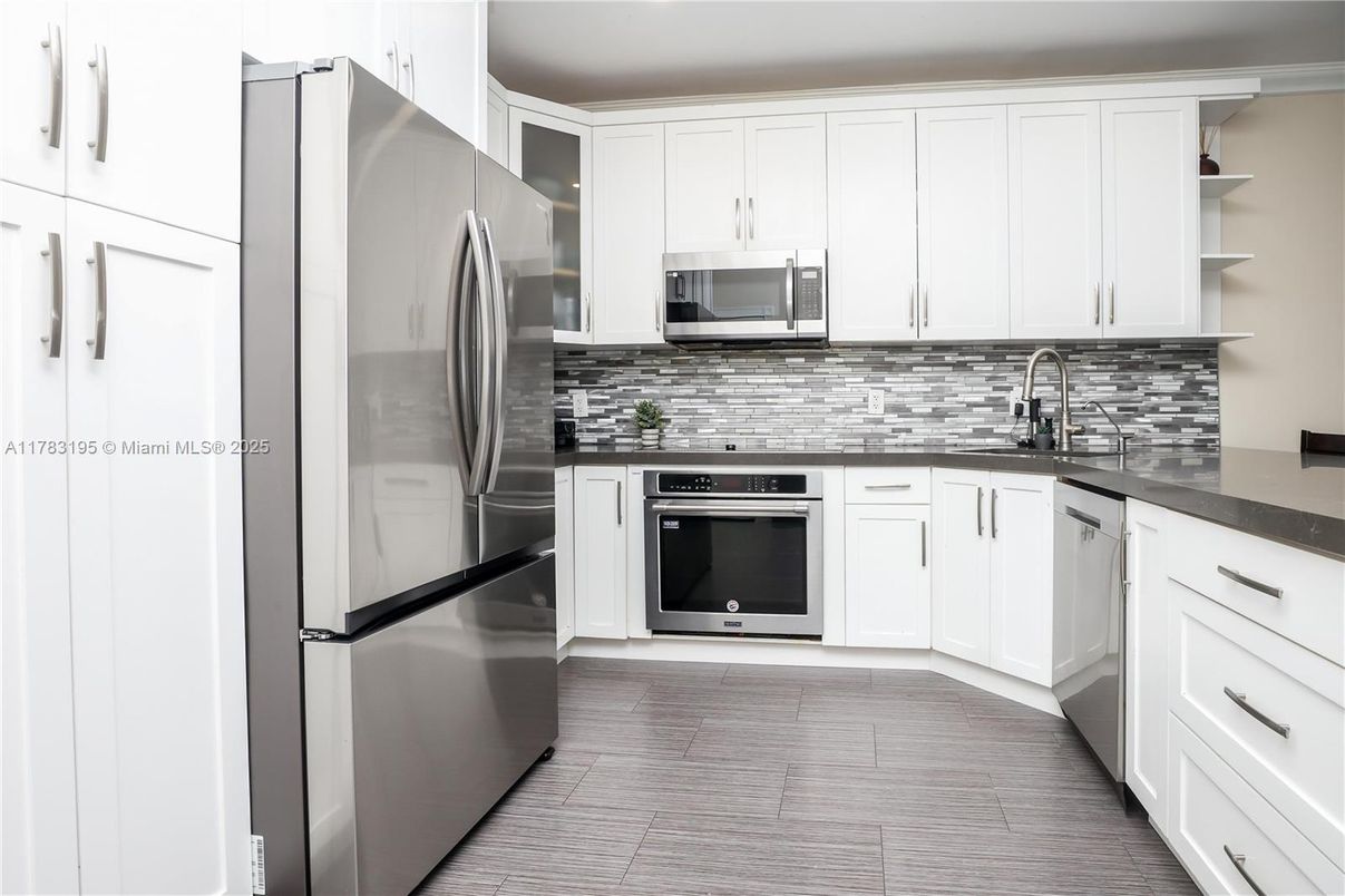 Interior, Kitchen, Stainless Steel Appliances