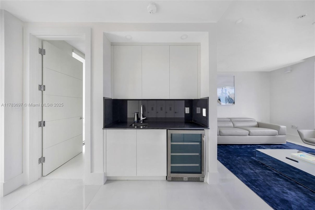 Interior, Kitchen, Living room