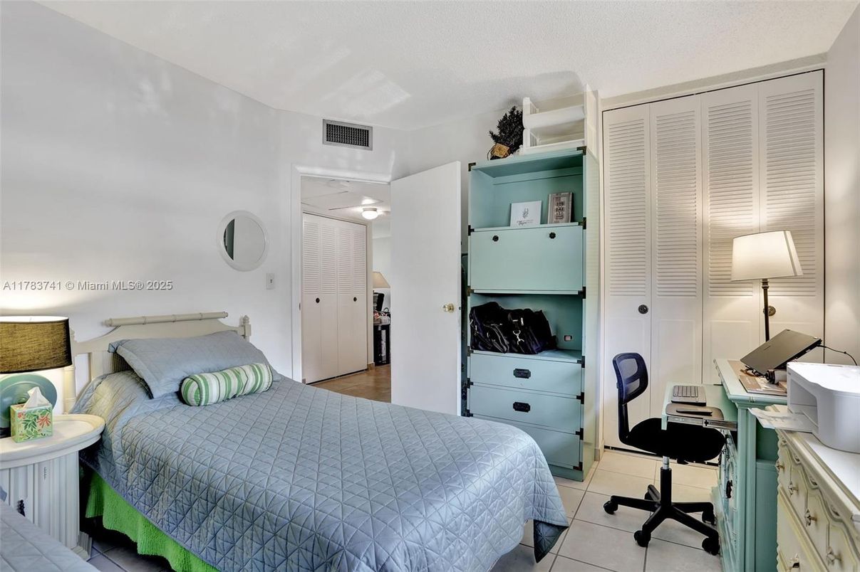 Bedroom, Home Office, Interior