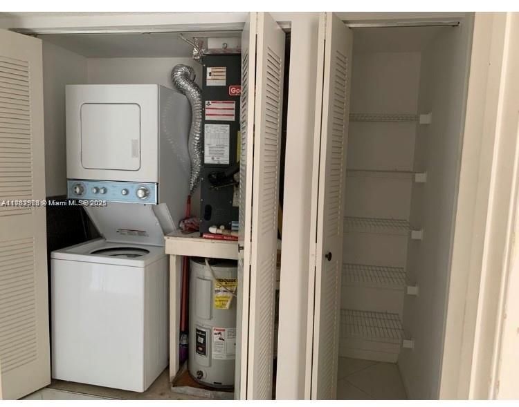 Interior, Utility Closets, Washer