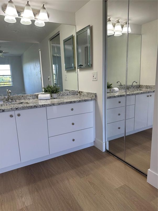 Bathroom, Dual Sink Vanities, Interior, Wood Texture Flooring