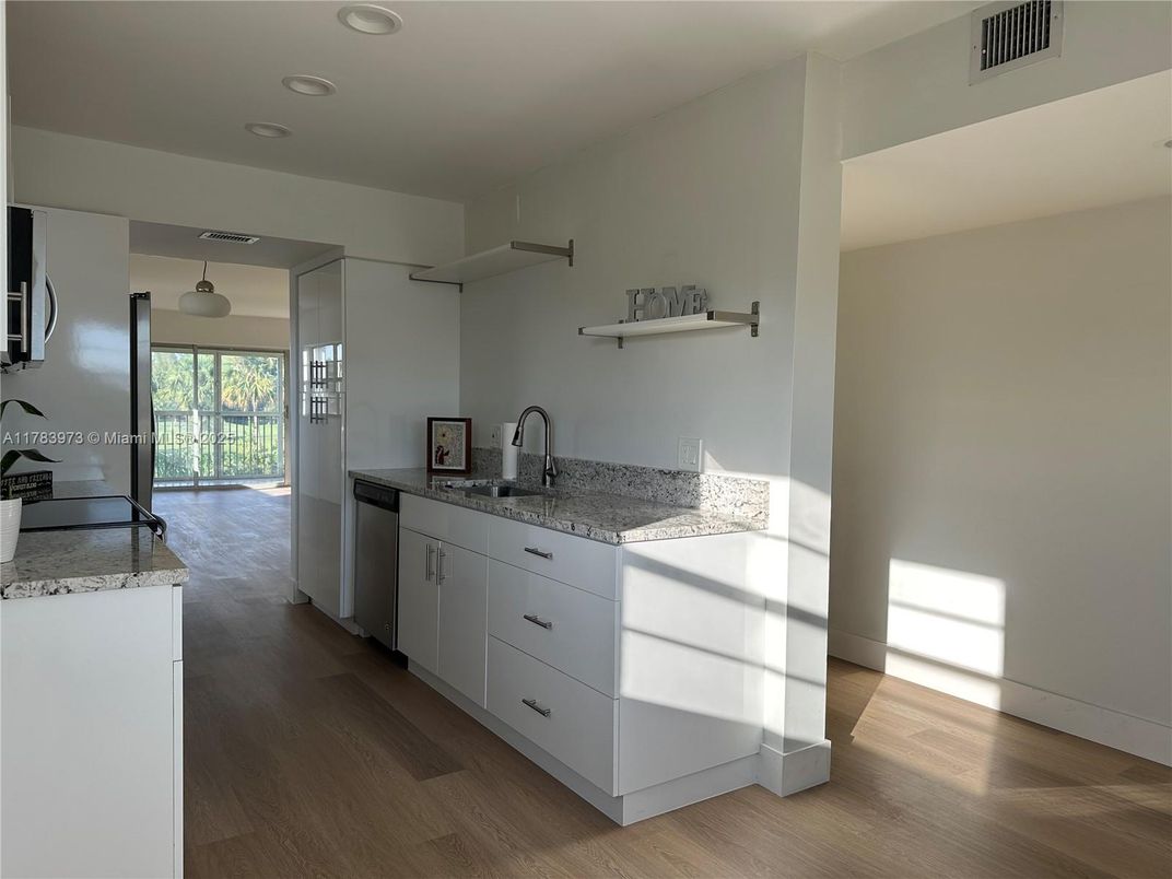 Interior, Kitchen, Recessed Lighting, Wood Texture Flooring