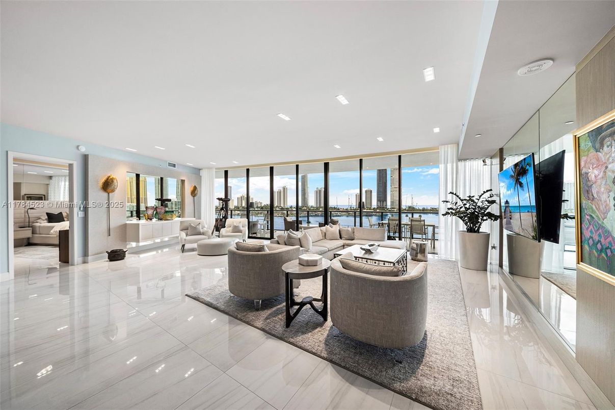 Interior, Living room, Recessed Lighting