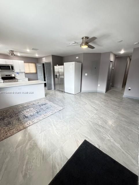 Empty room, Interior, Kitchen, Recessed Lighting
