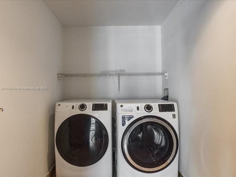Interior, Utility Closets, Washer