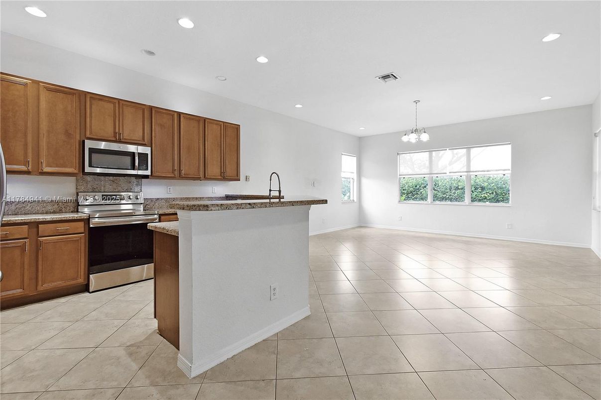 Chandelier, Empty room, Interior, Kitchen, Recessed Lighting, Stainless Steel Appliances