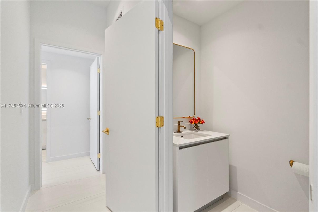 Bathroom, Interior