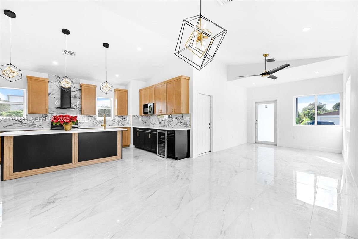 Interior, Kitchen, Marble, Marble Walls, Pendant Lights, Recessed Lighting