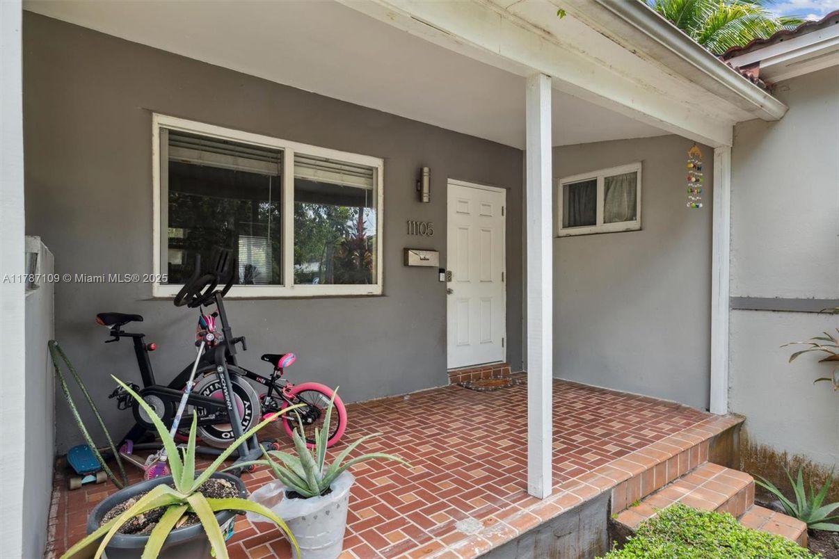 Exterior, Fitness Equipment