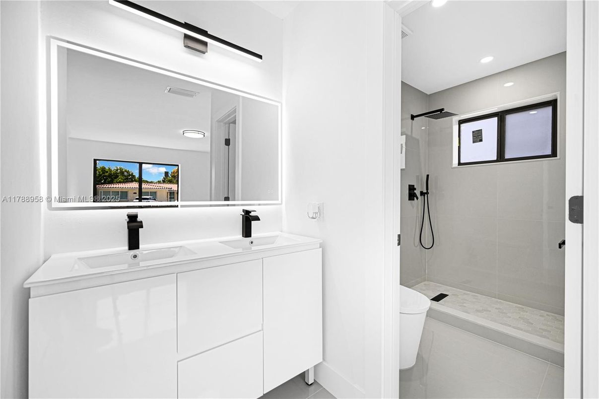 Bathroom, Dual Sink Vanities, Glass Shower, Interior, Recessed Lighting
