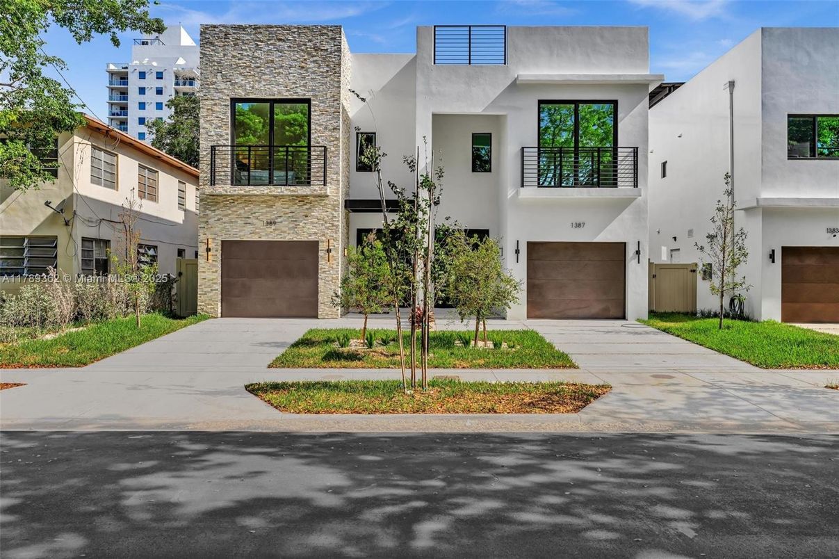 DE Listing image placeholder