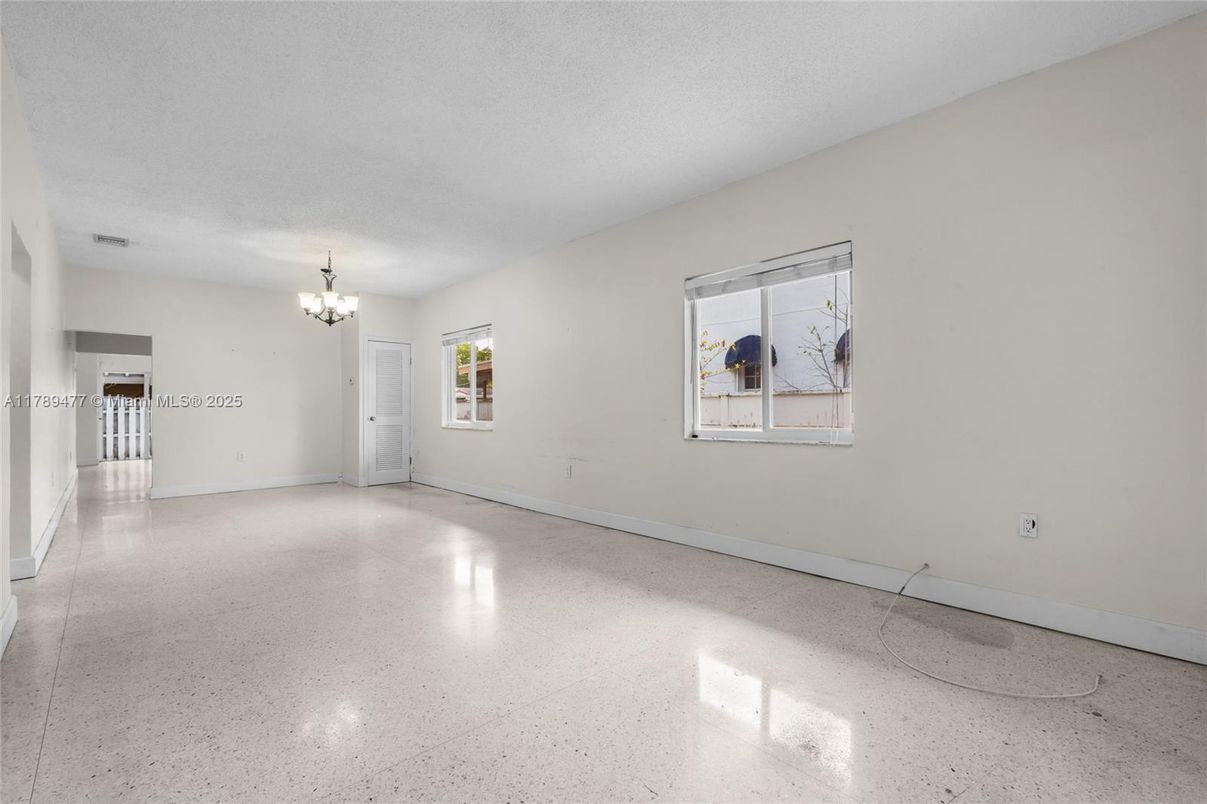 Chandelier, Empty room, Interior