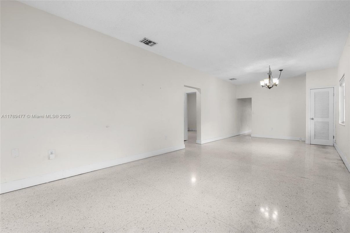Chandelier, Empty room, Interior