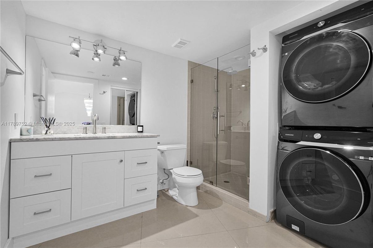 Bathroom, Glass Shower, Interior, Washer