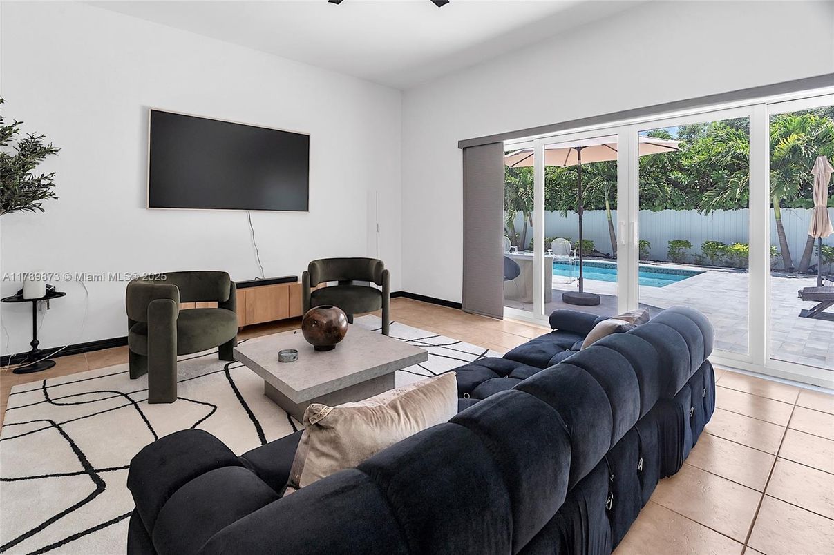 Interior, Living room