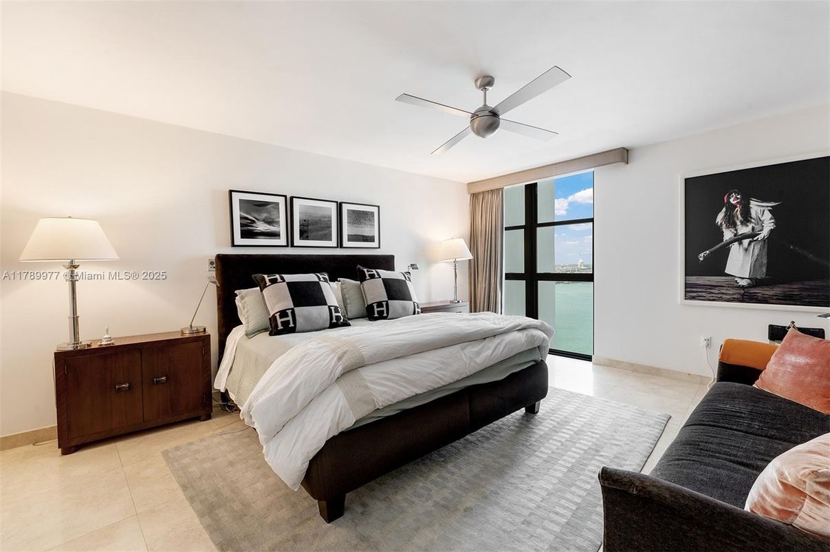 Bedroom, Interior, Water