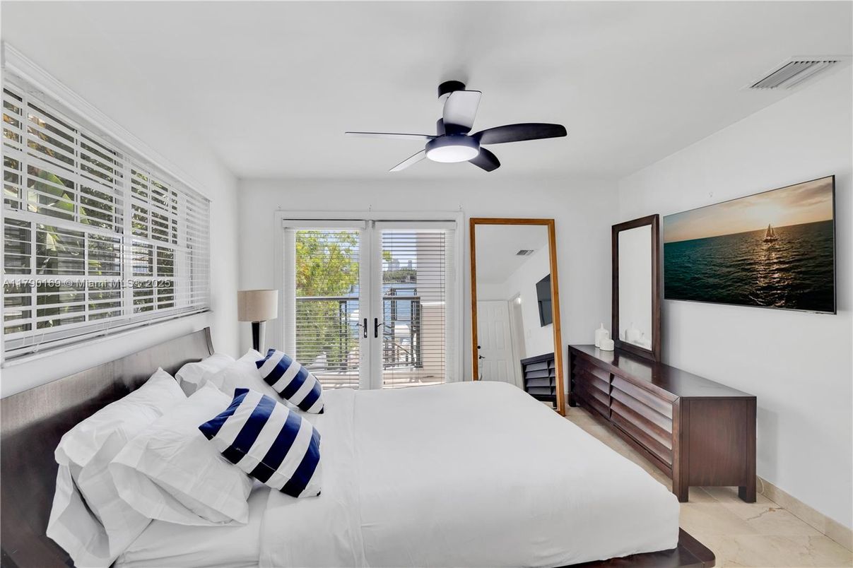 Bedroom, Interior, Marble