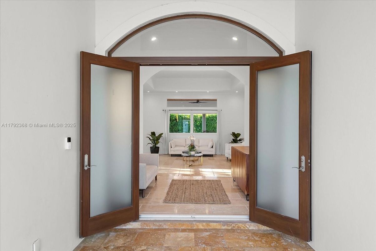 Interior, Recessed Lighting