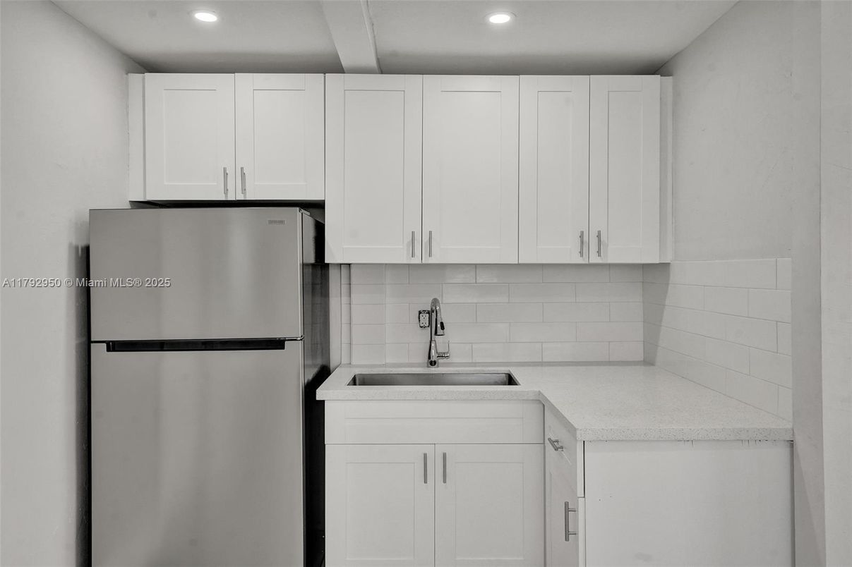 Interior, Kitchen, Recessed Lighting
