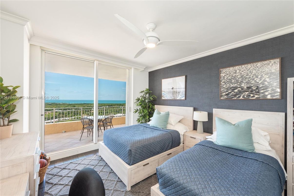 Bedroom, Interior, Water