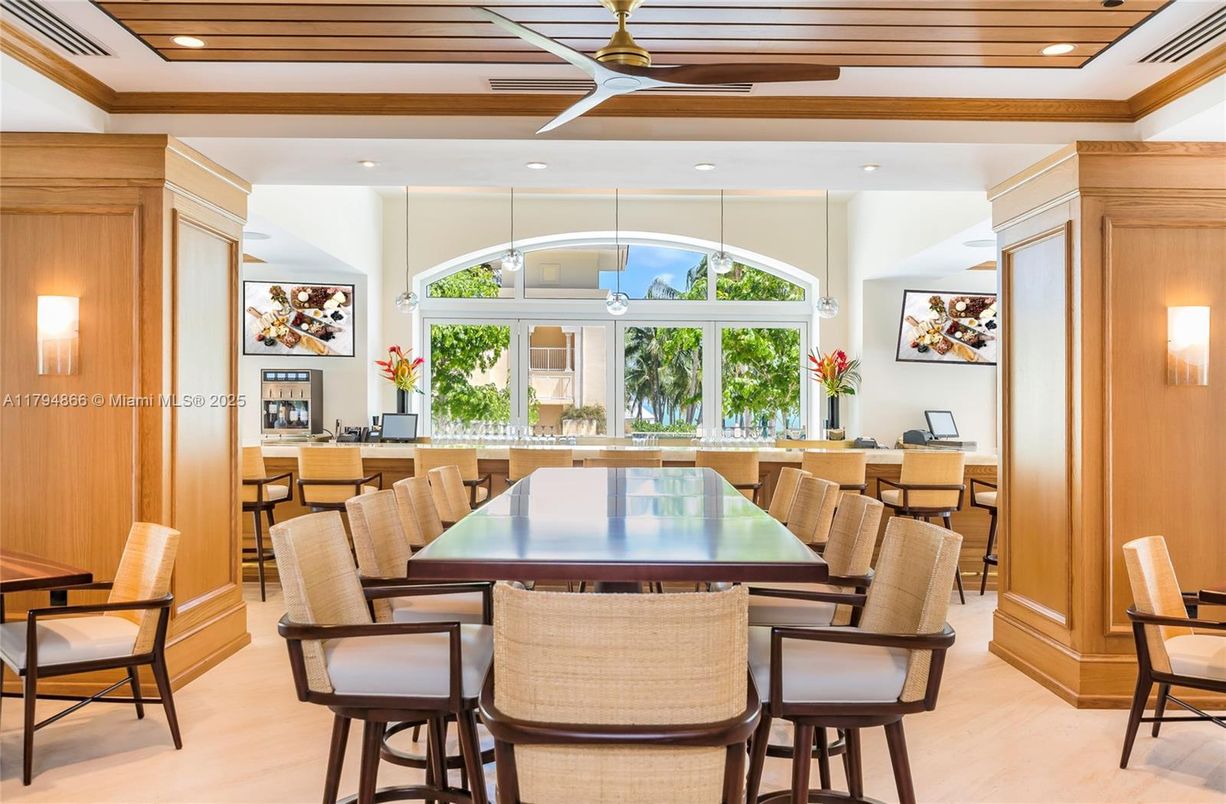 Dining room, Interior, Recessed Lighting, Wooden Ceilings, Wood Texture Flooring
