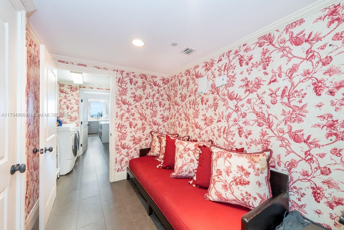 Interior, Recessed Lighting, Washer