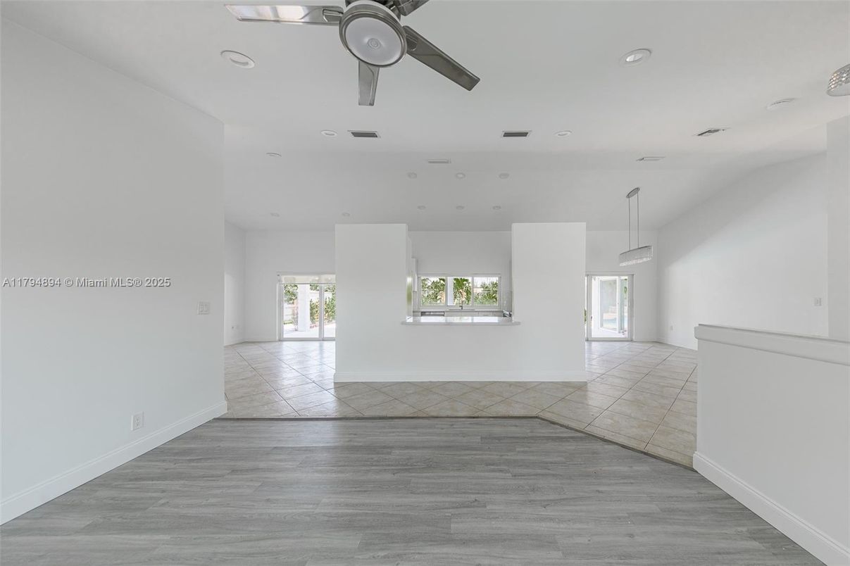 Empty room, Interior, Pendant Lights, Recessed Lighting, Wood Texture Flooring