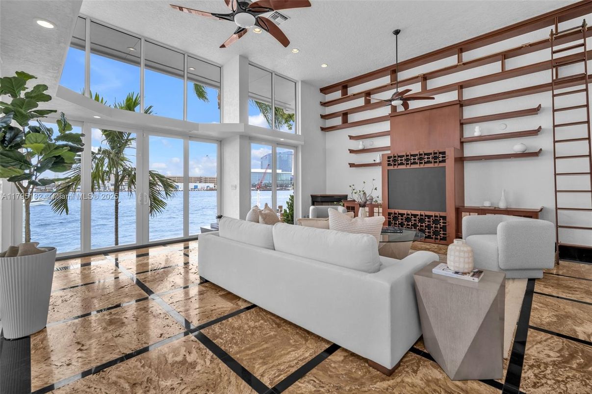 Interior, Living room, Recessed Lighting, Water