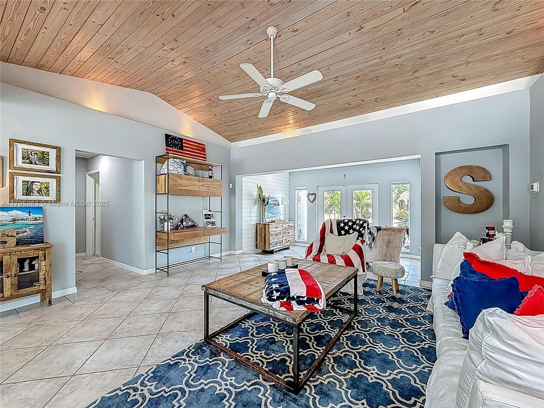 Interior, Living room, Wooden Ceilings