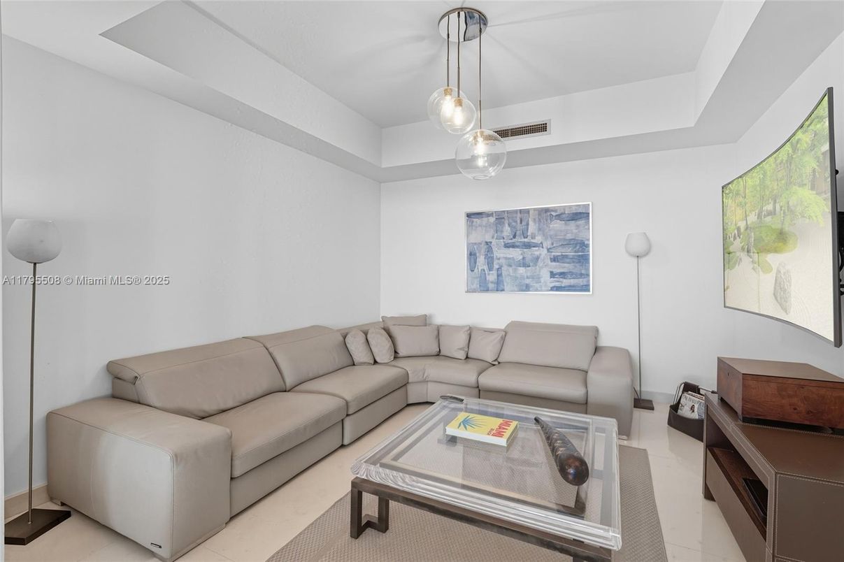 Interior, Living room, Pendant Lights