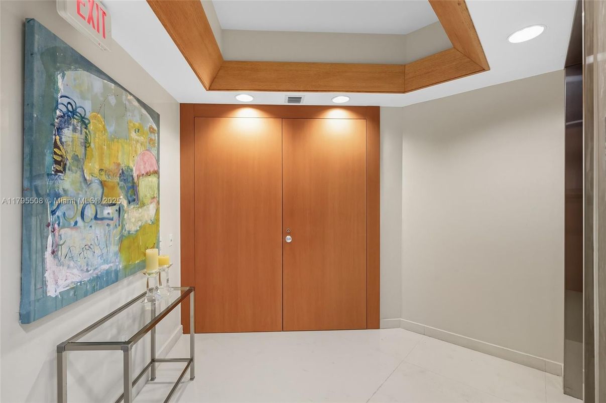Interior, Recessed Lighting