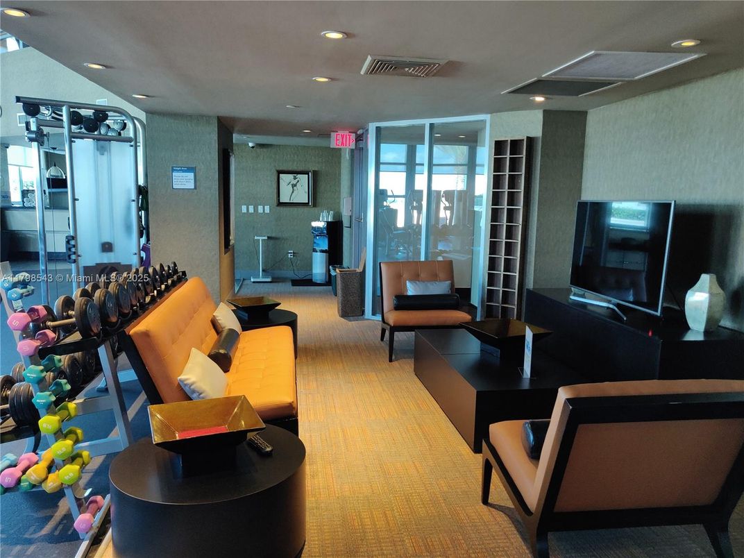 Fitness Equipment, Interior, Recessed Lighting